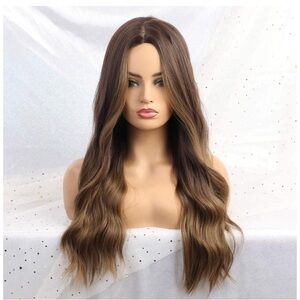 24inch Long Wavy Ombré Brown-Blonde Wig